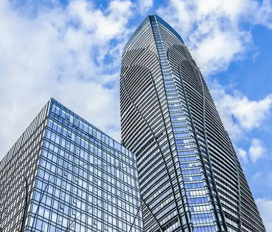 2024年智能楼宇改造方案对比：门禁道闸与安防监控系统集成实践